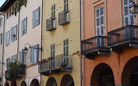 Albergo E Ostello Della Gioventu Biella Centro Storico